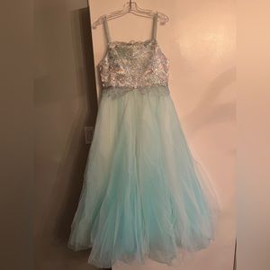 Junior Formal Long Gown